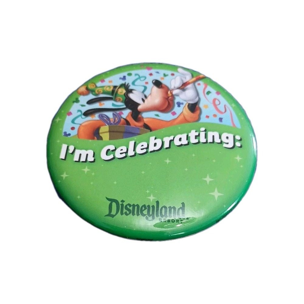 Disneyland I’m Celebrating Goofy 3" Round Walt Disney Parks Button Pin Pinback